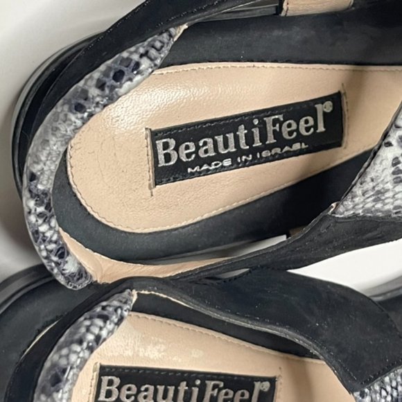 BeautiFeel Black and Gray Snake Print Sandals - Picture 4 of 6